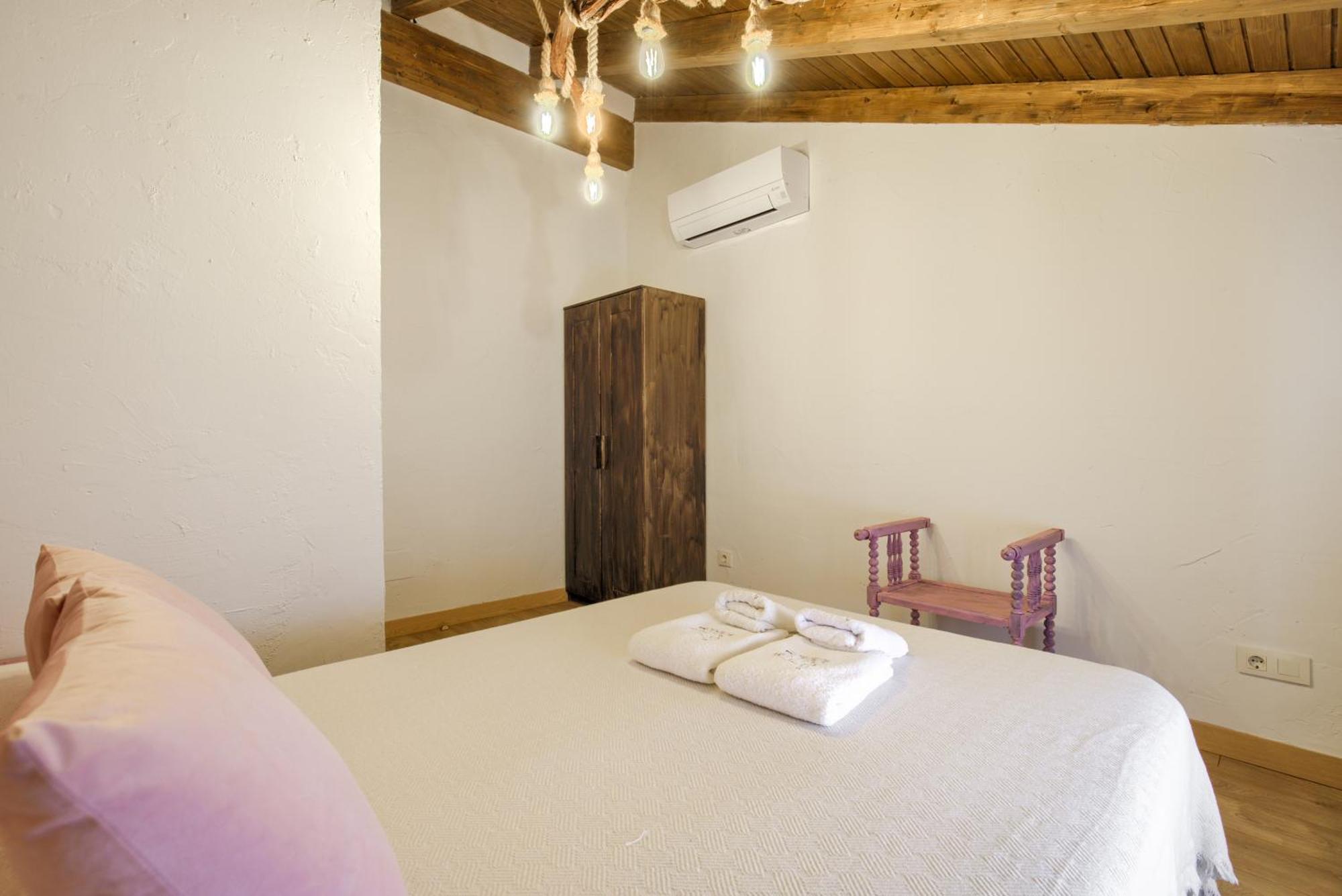 La Casa De La Abuela Holiday home Mentrida